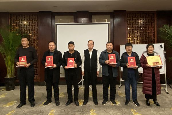 8cebe5e32a0e4ce2b83072962af043aa.jpg 微信图片_20191217091642_副本.jpg