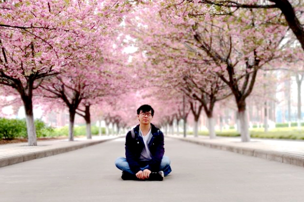 d03206d29b9d45ae82b0f45cd6853101.jpg 邱轶辉2.jpg