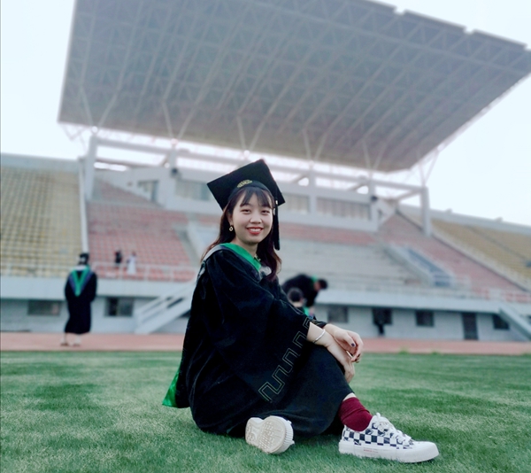 f76ed4830e994c079017241918f1c073.jpg 王维维1.jpg