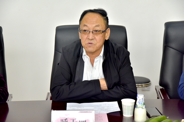 c184de07375942a7a2c65a29ad885655.jpg 院长呼天明讲话.JPG