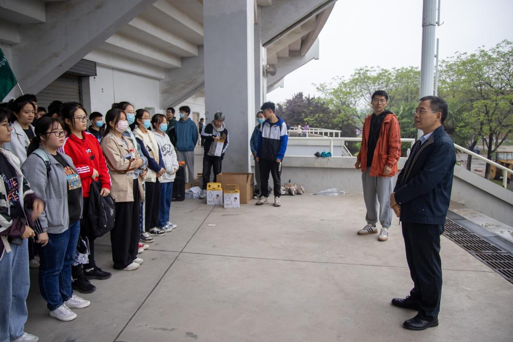 9760e8d41e5b41abb682150447a29e02.png 9760e8d41e5b41abb682150447a29e02.png