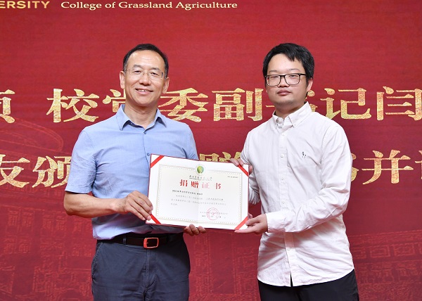 d473e129570a411cbe22c43264656b08.jpg _DSC2243.jpg