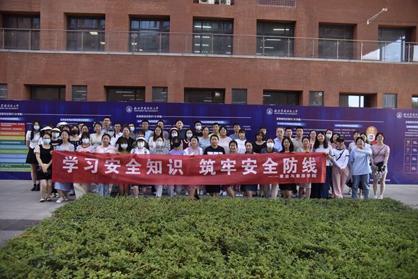 f11e2bb4b88e4253b7b3700474d6a22c.jpg _DSC1903.JPG